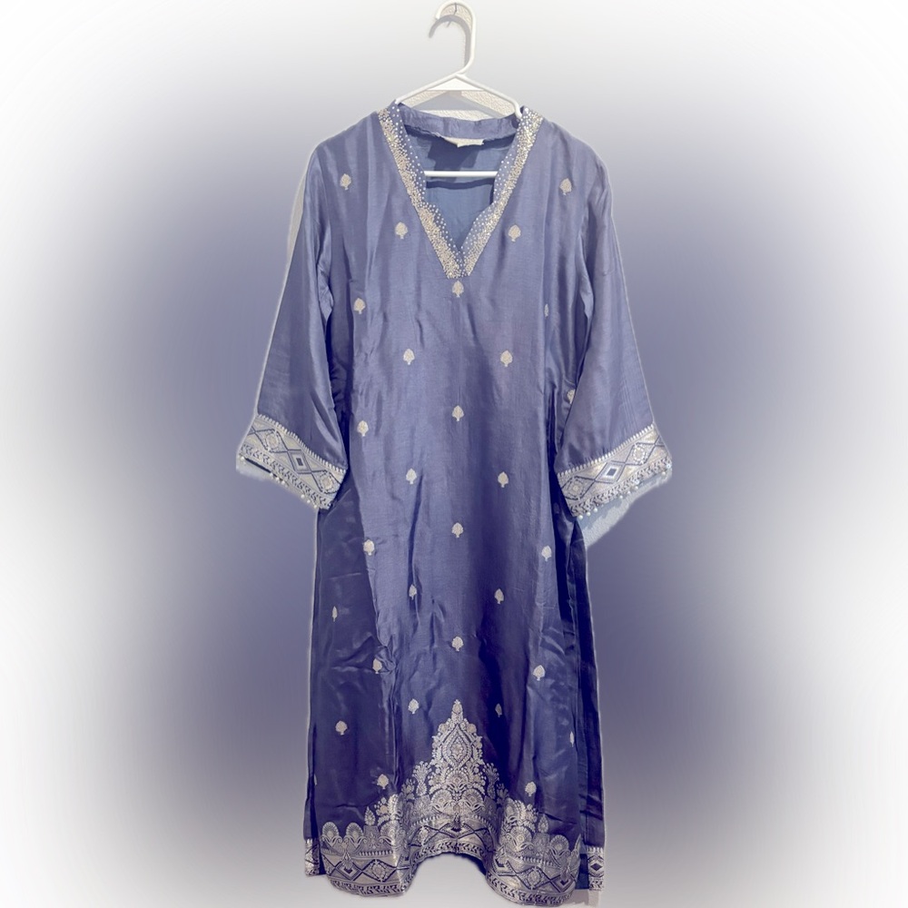 Kurta, pants, and dupatta set